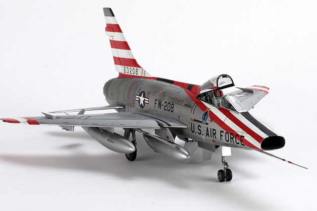 F-100D Super Sabre by Jerry Creager (Monogram 1/48)