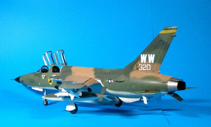 1/32 Trumpeter F-105G Thunderchief “Wild Weasel”