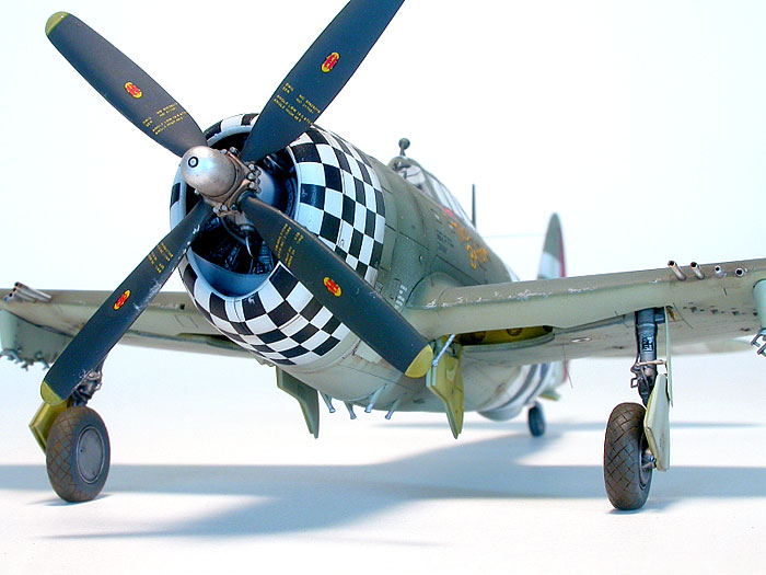 Miniatura P-47D Razorback - 1/72 - Easy Model 36424