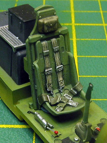 The entire cockpit was airbrushed with Polly Scale U.S. Interior Green (IG), 
