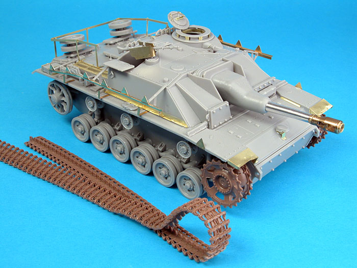 The Modelling News: Preview: 1/35th scale 10.5 StuH42 Ausf.E/F