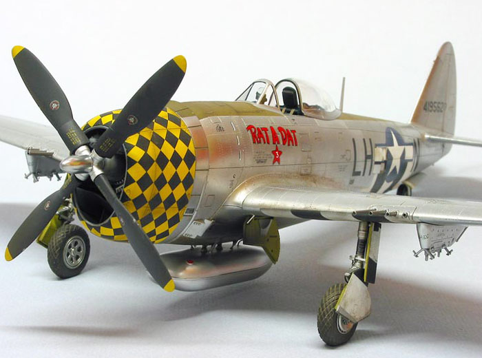 Tamiya 61090 - 1/48 P-47D Thunderbolt Bubbletop Model Kit - Hub Hobby