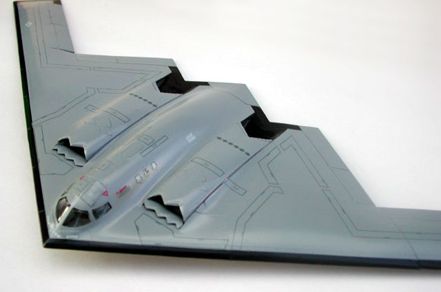 B-2 Spirit by Gavin Brackley and Angus McDonald (Revell 1/144)