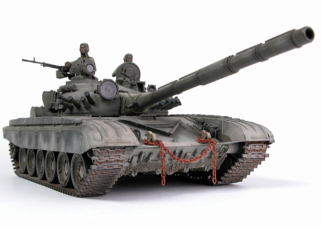 4 of 5) 1/100 Soviet Main Battle Tank T-72B from Zvezda